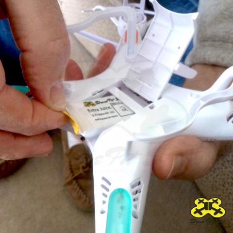 SYMA-plus-batteries4